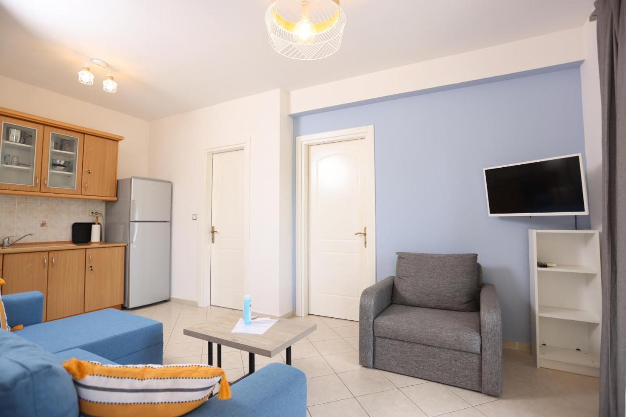 Summer Suite - Premium Apartment Пефкохори Экстерьер фото